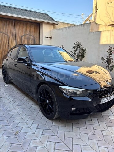 BMW 320 2015, 180,000 km - 2.0 l - Bakı