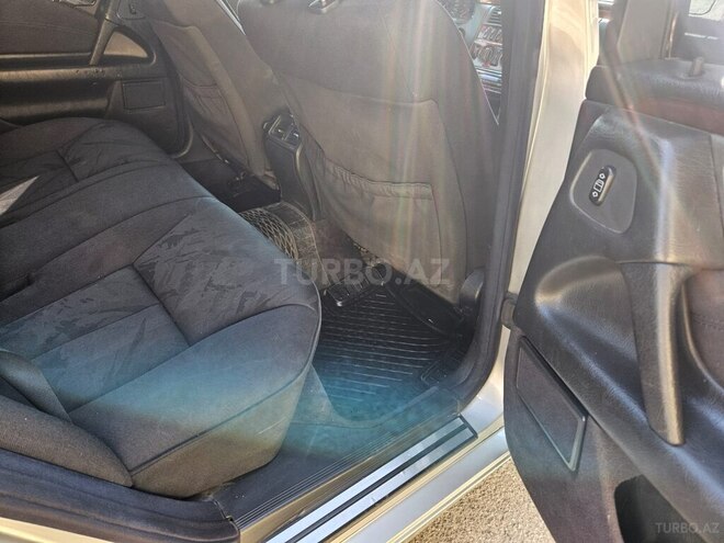 Mercedes E 280 1999, 300,000 km - 2.8 l - Bakı