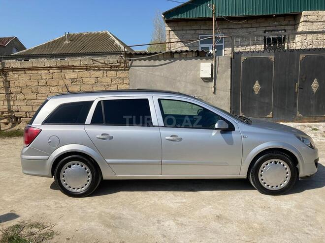 Opel Astra 2006, 257,000 km - 1.4 l - Bakı