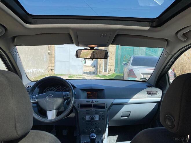 Opel Astra 2006, 257,000 km - 1.4 l - Bakı