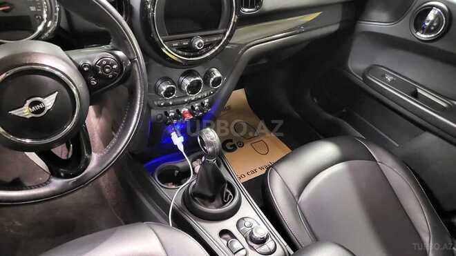 Mini Countryman 2018, 89,300 km - 1.6 л - Bakı