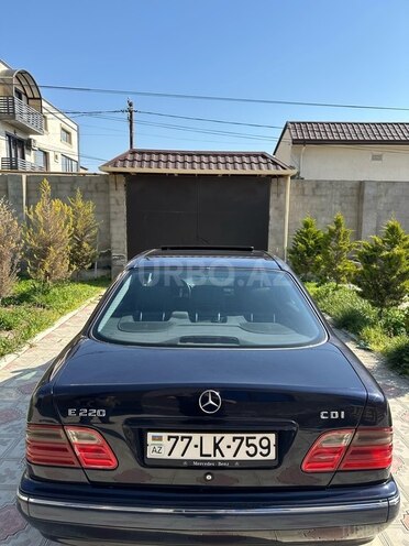 Mercedes E 220 d 2000, 265,000 km - 2.2 l - Bakı