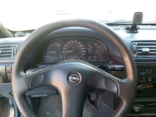 Opel Vectra 1994, 470,000 km - 2.0 l - Bakı