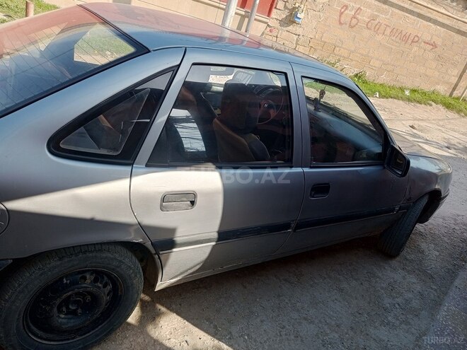 Opel Vectra 1994, 470,000 km - 2.0 l - Bakı
