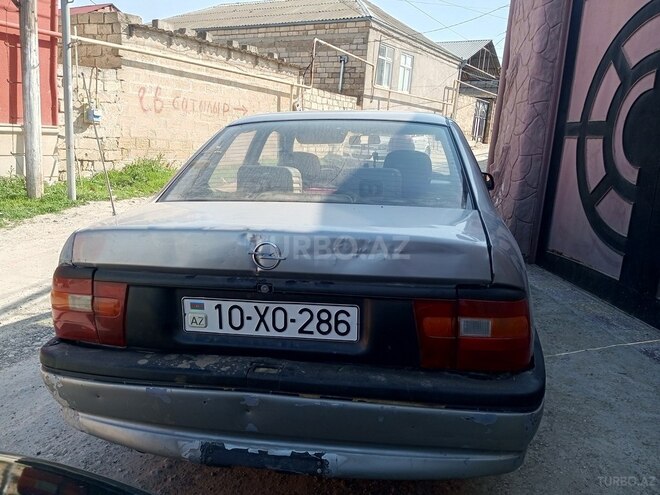 Opel Vectra 1994, 470,000 km - 2.0 l - Bakı
