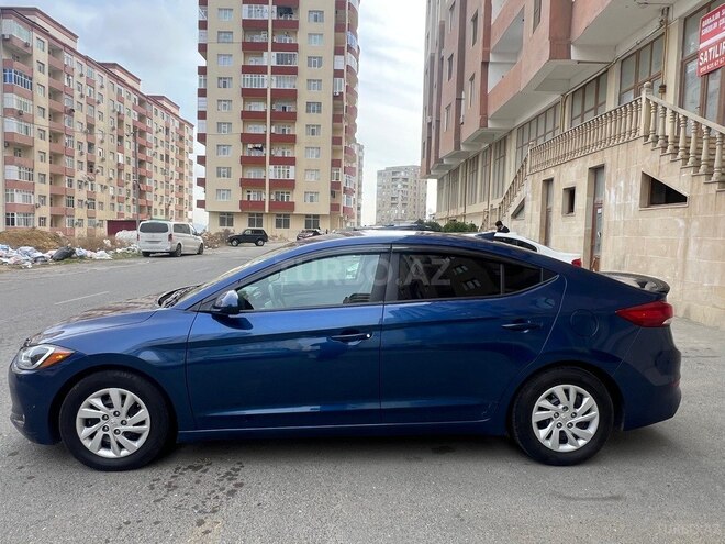 Hyundai Elantra 2016, 72,245 km - 2.0 l - Bakı