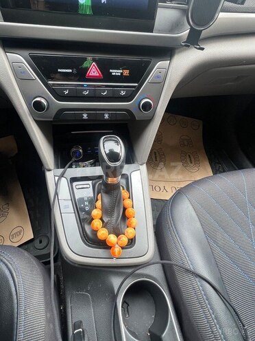 Hyundai Elantra 2016, 72,245 km - 2.0 l - Bakı