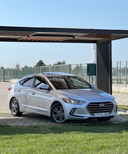 Hyundai Elantra 2017, 123,500 km - 2.0 л - Bakı
