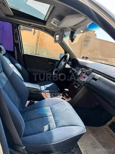 Mercedes E 200 1998, 468,233 km - 2.0 l - Bakı