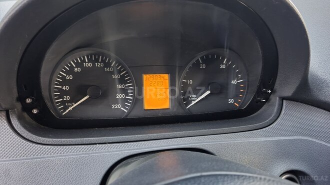 Mercedes Vito 111 2009, 320,000 km - 2.2 l - Bakı