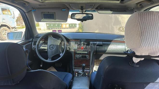 Mercedes E 200 1998, 468,233 km - 2.0 l - Bakı