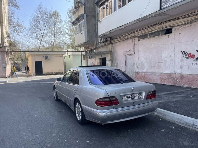 Mercedes E 320 2000, 302,000 km - 3.2 l - Mingəçevir