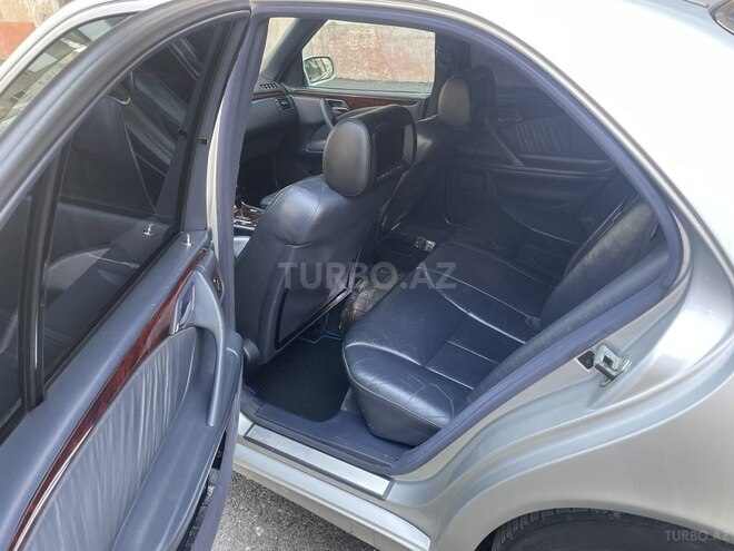 Mercedes E 320 2000, 302,000 km - 3.2 l - Mingəçevir