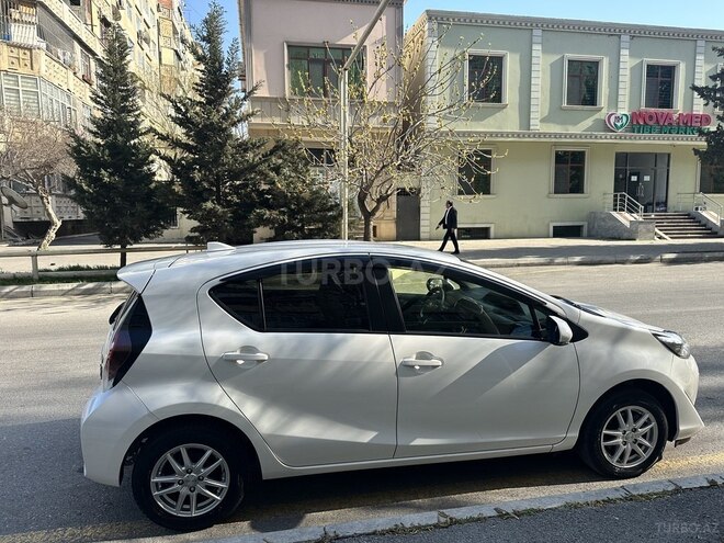 Toyota Aqua 2021, 155,000 km - 1.5 l - Bakı