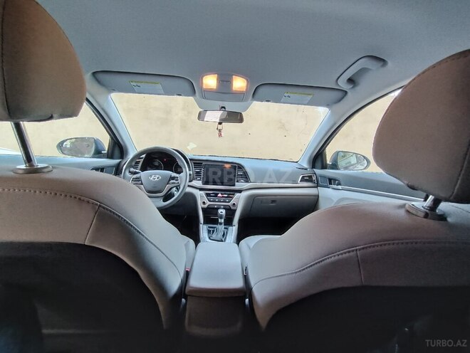Hyundai Elantra 2017, 145,968 km - 2.0 l - Bakı
