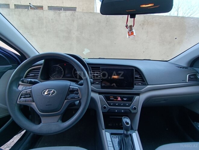 Hyundai Elantra 2017, 145,968 km - 2.0 l - Bakı