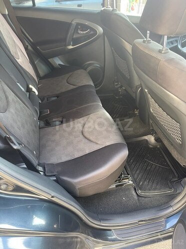 Toyota RAV4 2011, 246,000 km - 2.0 l - Şəki