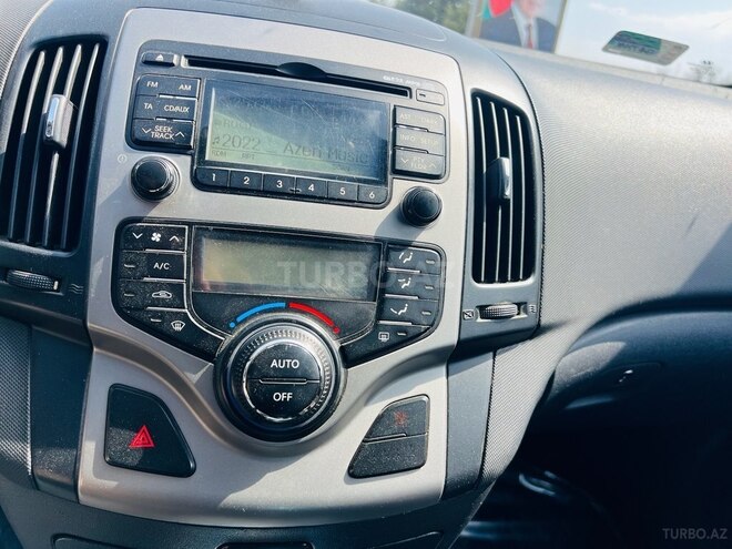 Hyundai i30 2009, 240,000 km - 1.6 l - Tovuz