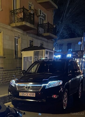 Toyota RAV4 2011, 246,000 km - 2.0 l - Şəki