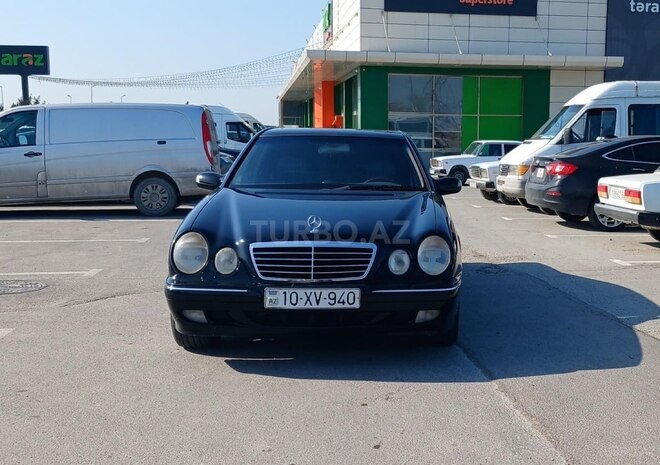 Mercedes E 320 2000, 420,000 km - 3.2 l - Bakı