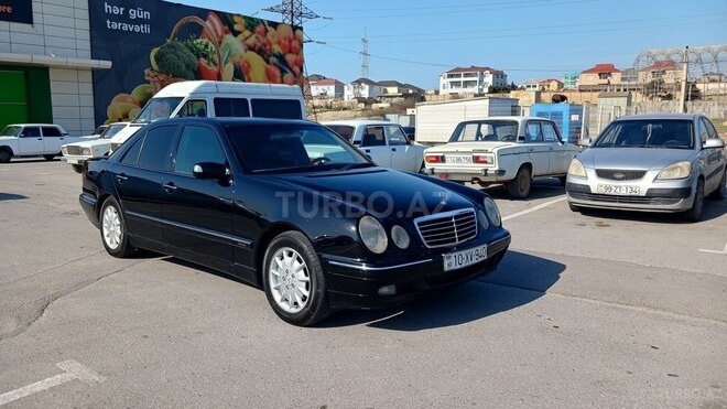 Mercedes E 320 2000, 420,000 km - 3.2 l - Bakı