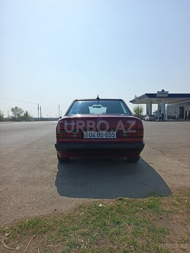 Mercedes 190 1991, 350,000 km - 1.8 l - Beyləqan