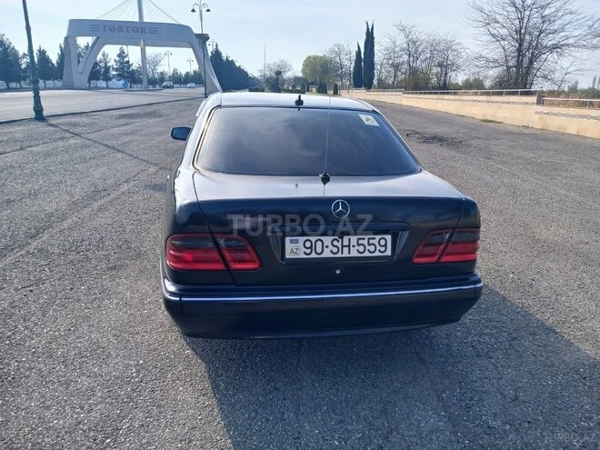 Mercedes E 220 d 2001, 363,119 km - 2.2 l - Tərtər