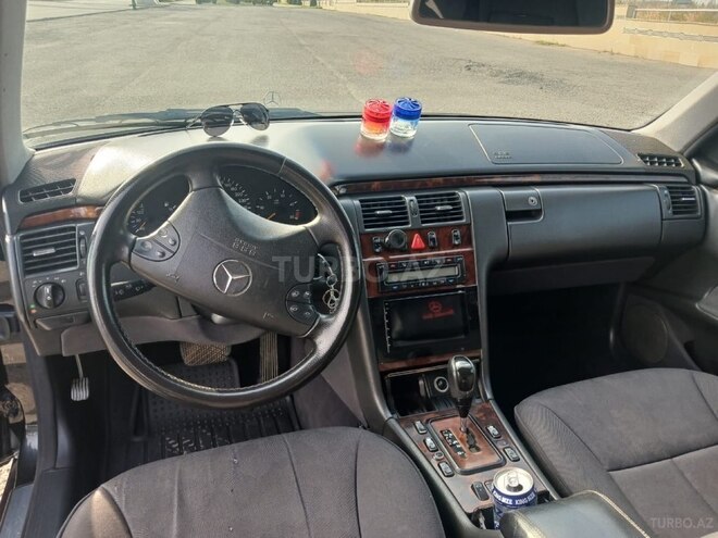 Mercedes E 220 d 2001, 363,119 km - 2.2 l - Tərtər