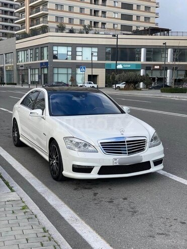 Mercedes  2010, 132,000 km - 6.3 l - Bakı