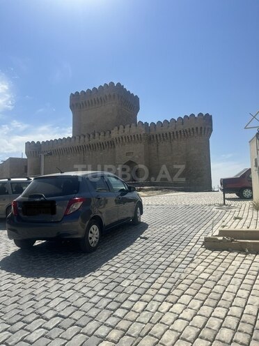 Toyota Vitz 2011, 137,563 km - 1.0 l - Bakı