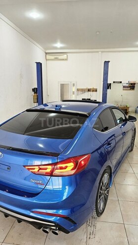 Hyundai Elantra 2017, 133,576 km - 1.6 l - Bakı