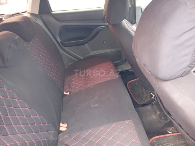 Ford Focus 2006, 500,000 km - 2.0 л - Şəmkir