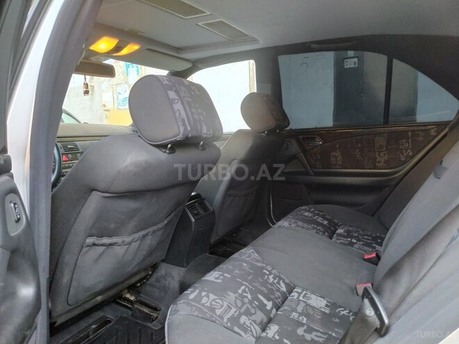 Mercedes E 280 1998, 413,855 km - 2.8 l - Bakı