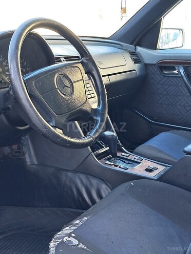 Mercedes C 220 1995, 326,000 km - 2.2 л - Bakı