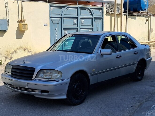 Mercedes C 220 1995, 326,000 km - 2.2 л - Bakı