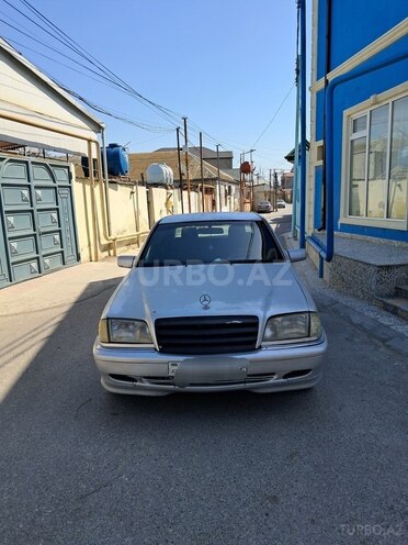 Mercedes C 220 1995, 326,000 km - 2.2 л - Bakı