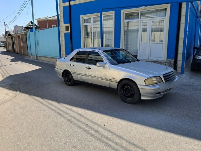 Mercedes C 220 1995, 326,000 km - 2.2 л - Bakı