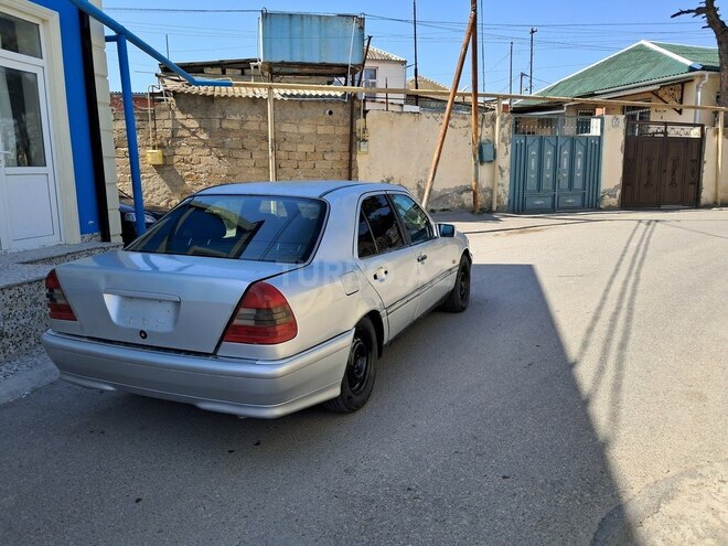 Mercedes C 220 1995, 326,000 km - 2.2 л - Bakı