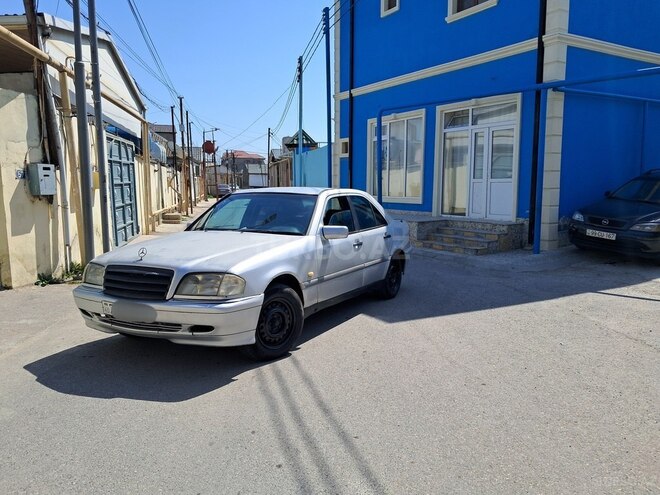 Mercedes C 220 1995, 326,000 km - 2.2 л - Bakı