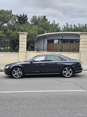 Audi A8 2014, 165,000 km - 4.0 l - Bakı