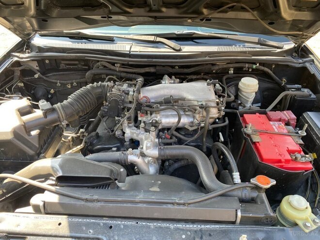 Mitsubishi L200-6