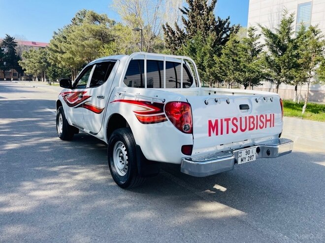 Mitsubishi L200 2007, 316,000 km - 2.5 l - Bakı