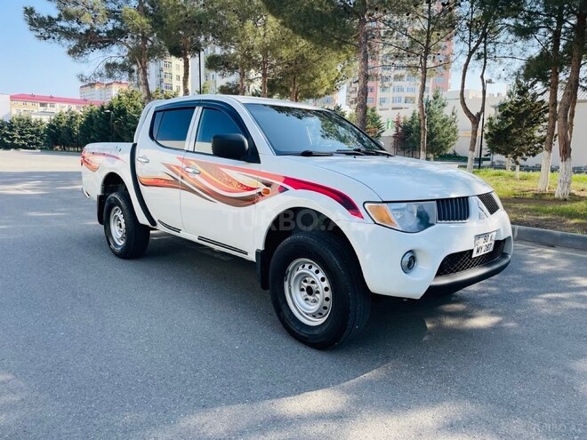 Mitsubishi L200 2007, 316,000 km - 2.5 l - Bakı