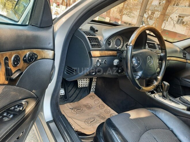 Mercedes E 270 2003, 391,000 km - 2.7 l - Sumqayıt