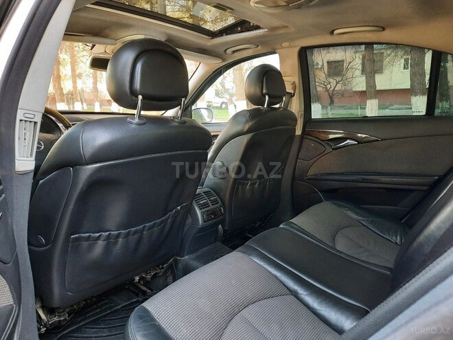 Mercedes E 270 2003, 391,000 km - 2.7 l - Sumqayıt