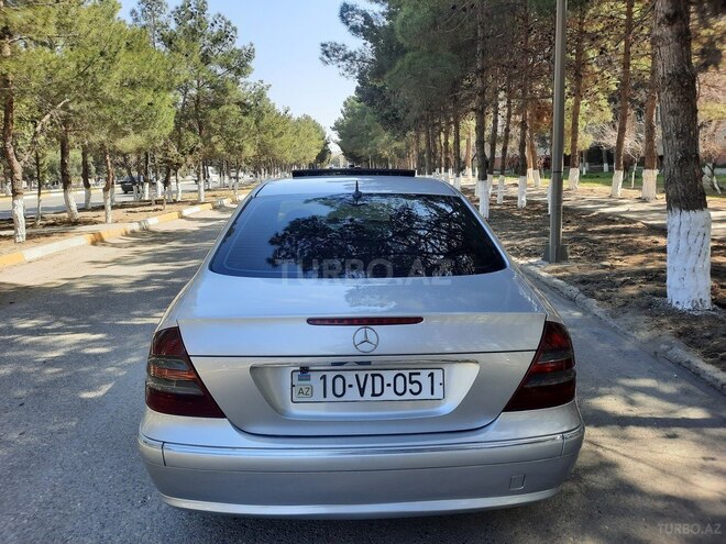 Mercedes E 270 2003, 391,000 km - 2.7 l - Sumqayıt