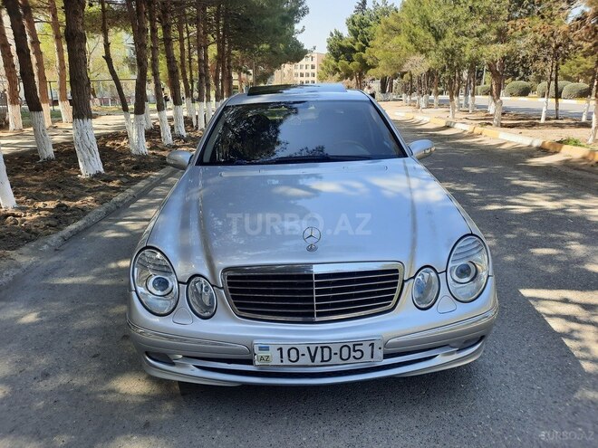 Mercedes E 270 2003, 391,000 km - 2.7 l - Sumqayıt