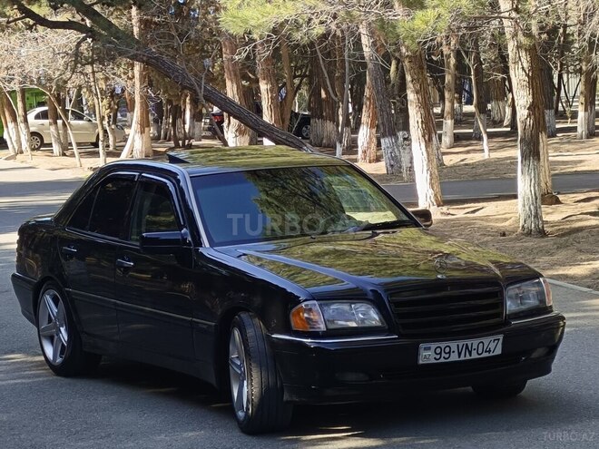Mercedes C 230 1999, 325,285 km - 2.3 л - Sumqayıt