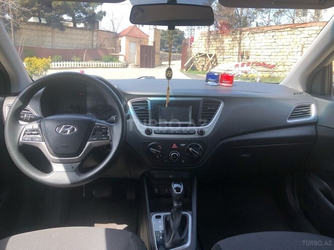 Hyundai Accent 2019, 142,361 km - 1.6 l - Bakı
