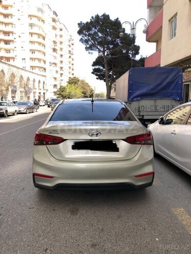 Hyundai Accent 2019, 142,361 km - 1.6 l - Bakı